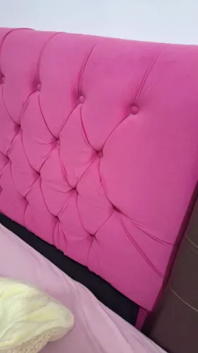 Linda cabeceira de solteiro, para quem tem princesas em ksa.