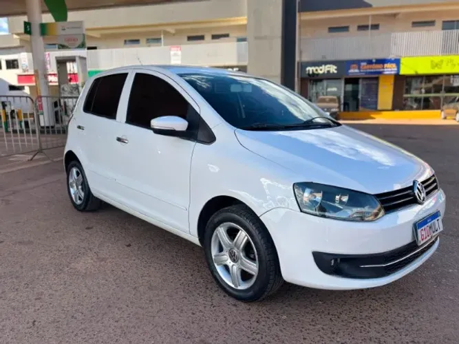 Volkswagen Fox 1.6 MI Total Flex 8V 5P 2012