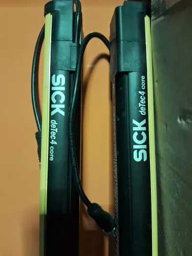 Cortina de luz segurança Sick nu