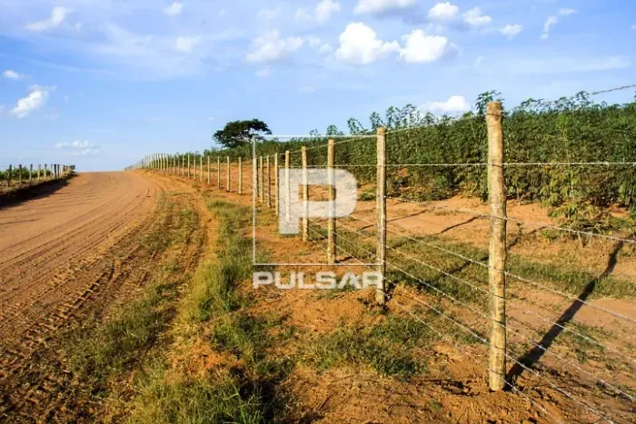 serviços de cercamento de terrenos rurais e limpeza