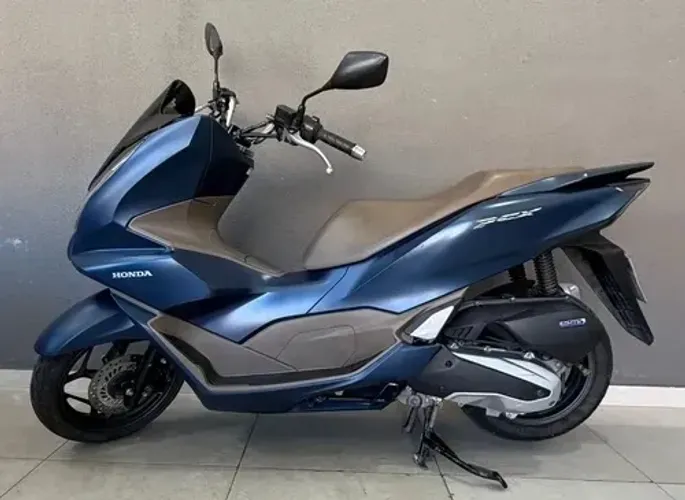 Honda PCX DLX 160 2024