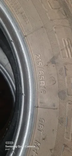 pneus 215 65 R16 bridgestone