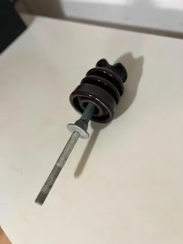 Isolador Monocorpo
