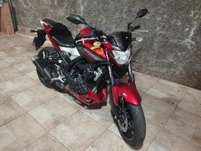 Vendo Yamaha MT 03