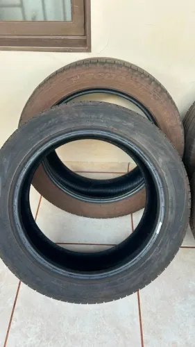 4 Pneus 225/55 R18 ARO18