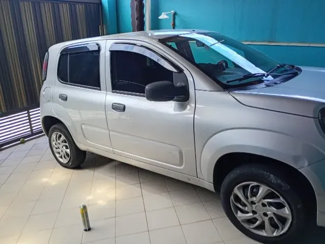 Fiat Uno Drive 1.0 Flex 6V 5P 2018