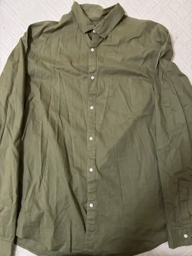 camisa verde H&M