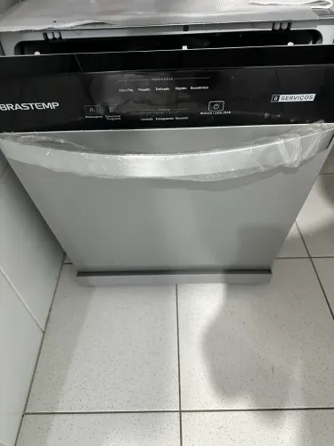 Lava-louças Brastemp 8 Serviços - Compacta e Impecável (220V)