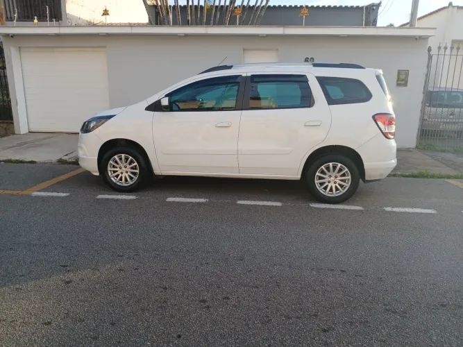 Chevrolet Spin LT 1.8 8V Econo.flex 5P Aut. 2016