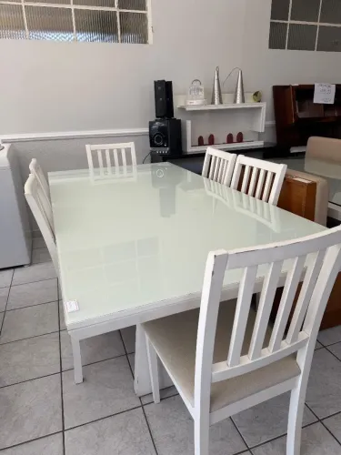 Mesa c/6 Cadeiras Branca Tampo de Vidro