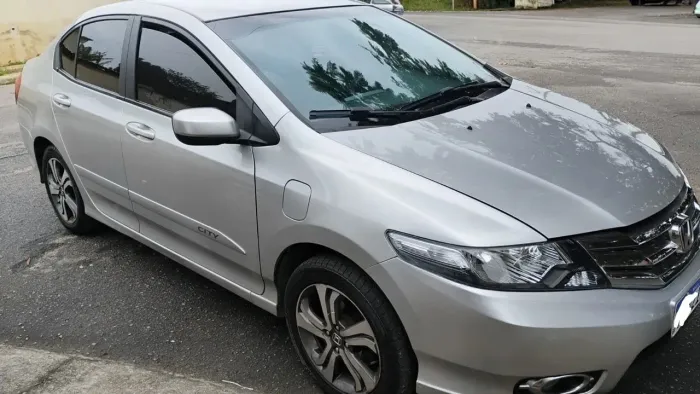 Honda City Sedan LX 1.5 Flex 16V 4P Aut. 2013