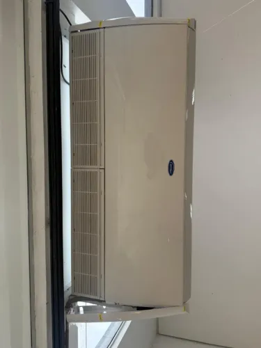 Ar condicionado Carrier 57000 btus 220v Trifásico 5 Meses de Uso na Garantia Tenho a Nota