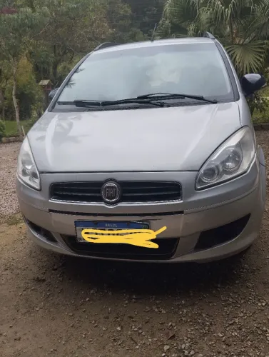 Fiat Idea Attractive 1.4 Fire Flex 8V 5P 2012