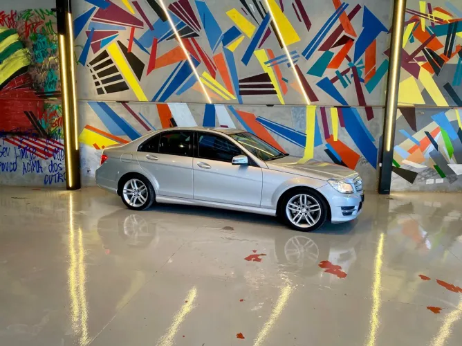 Mercedes-Benz C-180 CGI Sport 1.6 TB 16V 156cv Aut. 2014