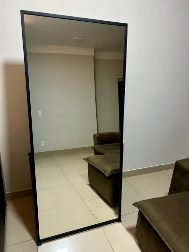 Espelho de Corpo Inteiro 80x180 | Moldura Preta | Com Suporte