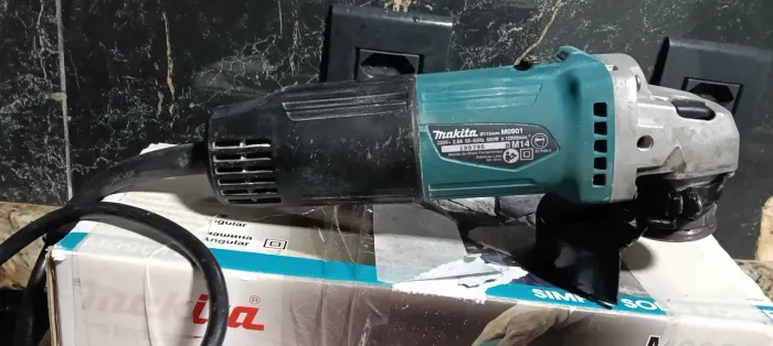 Makita