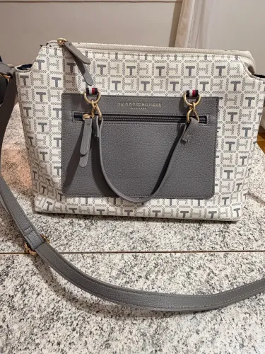 Bolsa Tommy Hilfiger- original EUA