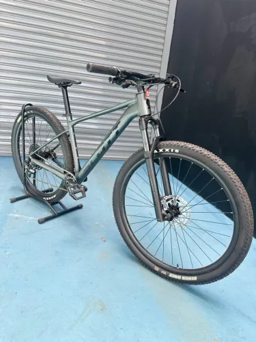 Bicicleta Aro 29 Scott Scale 970 Sram 12v