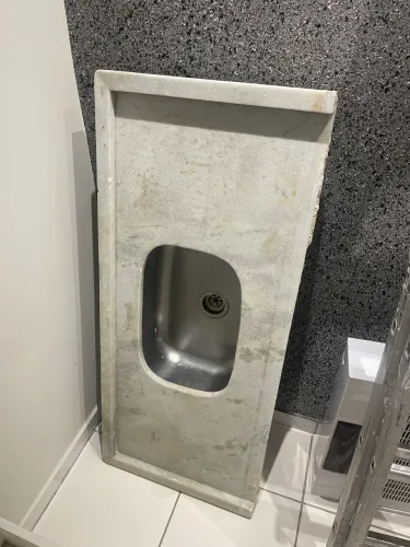 Vendo pia de Mármore