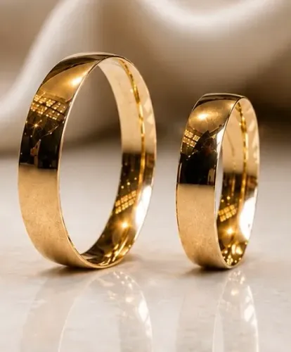 Par de Alianças Tradicionais em Ouro 18k 750