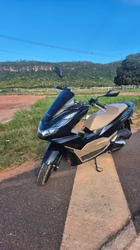 PCX DLX 2025 ABS