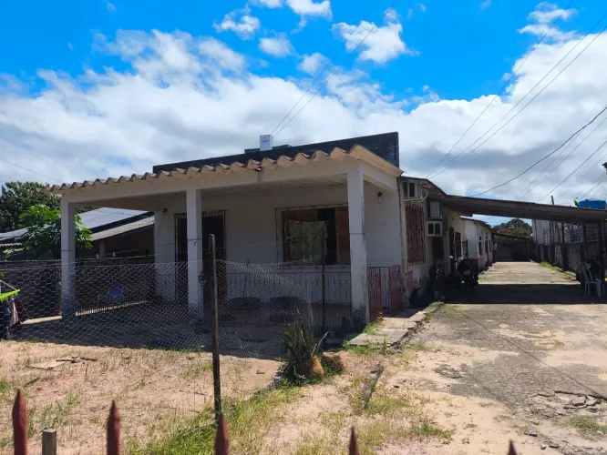 Vendo vila com 5 casas alugadas na Av Marechal Rondon, Caranazal