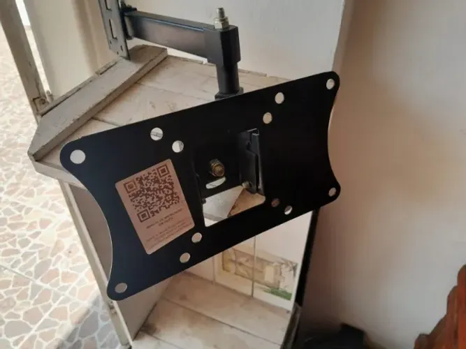 Suporte de Parede p/TV 14' a 57' Bi-articulado Preto