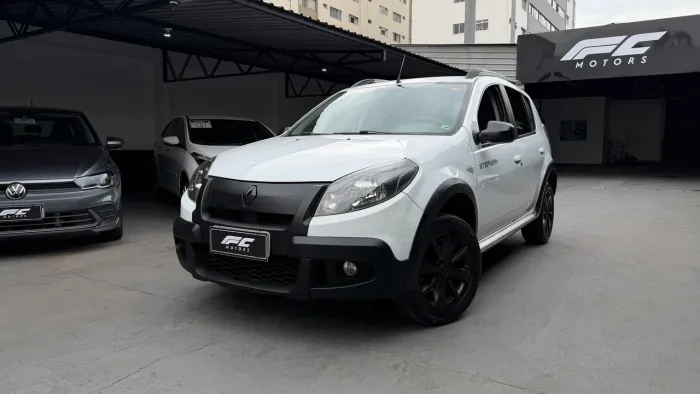 Renault Sandero Stepway Hi-power 1.6 8V 5P 2014