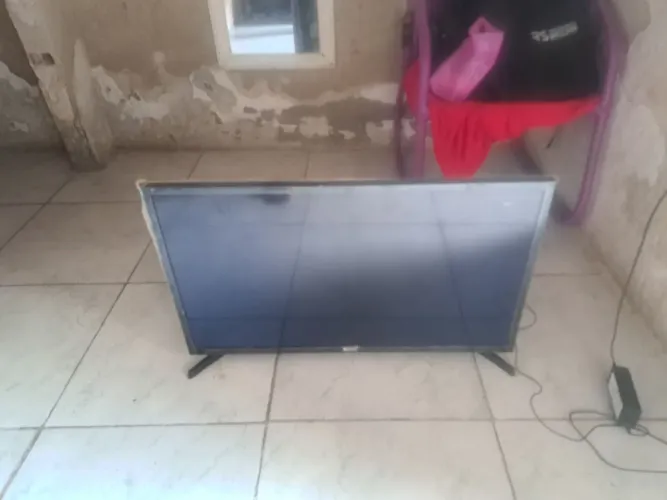 Televisão com defeito