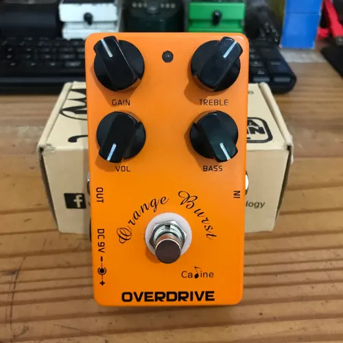 Pedal Overdrive/BB Pré Amp Clone para Guitarra (Caline)