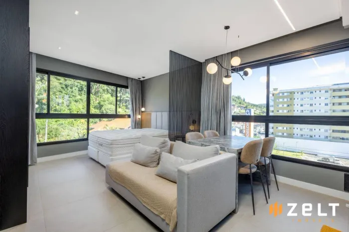 Apartamento com 1 dormitório para alugar, 32 m² por R$ 3.360,01/mês - Centro - Blumenau/SC