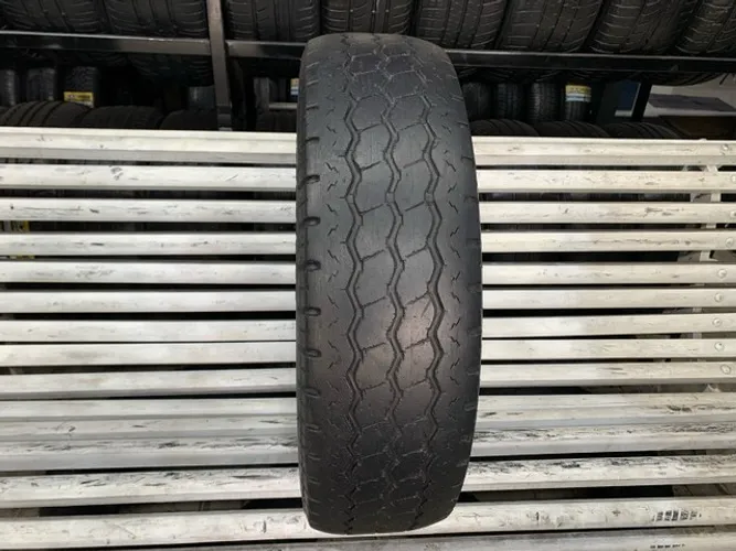 Pneu 205R14C Bridgestone R623 (Usado) R$299,00 / Pneu 205/14C