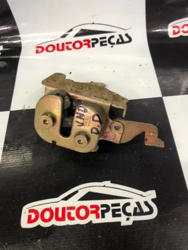 Fechadura fiat uno dianteira direita