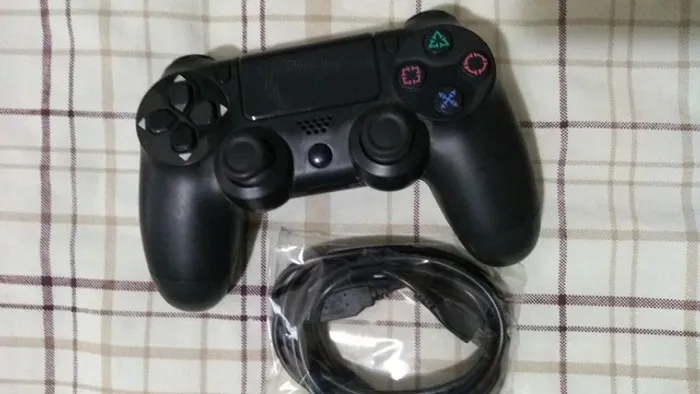 Joystick para Ps4 com fio primeira linha Knup