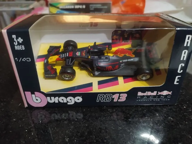 Fórmula 1 Redbull RB 13 Burago