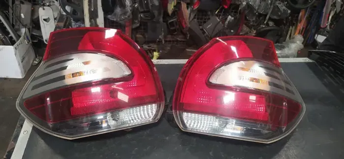 Lanternas traseira Fiat mobi