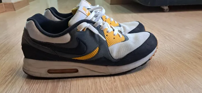 Nike Air Max light
