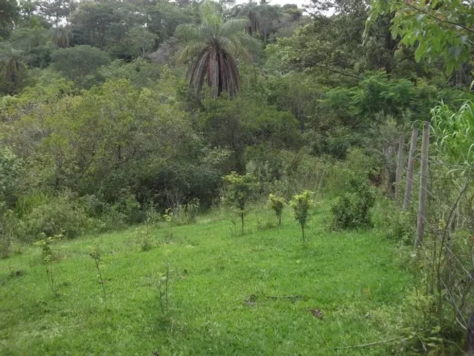 Lote rural de 36.000m ²,belíssima vista, nascente de água, Serra do Cipó.