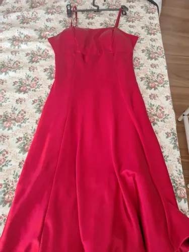 vestido de festa semi novo em cetim