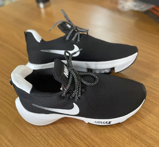 Tênis Nike Air Max Preto modelos diferentes qualidade impecável 