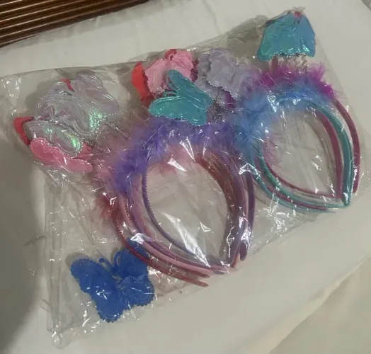 Lote com 12 tiaras