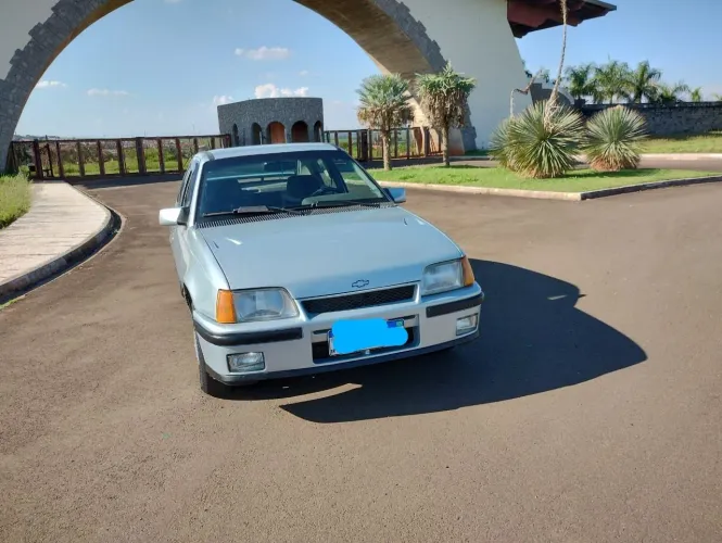 Kadett GS Raridade Impecável Oportunidade 1990
