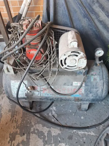 Compressor