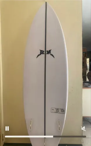 Vendo prancha Ricardo Martins / 5,8? x 26.7 L.