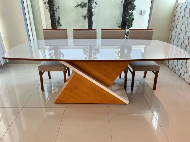 Mesa nova super resistente de madeira maciça