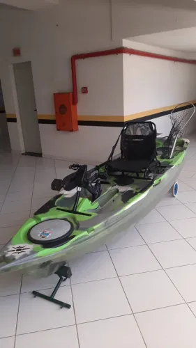 Caiaque Para Pesca Com Pedal 100% Equipado