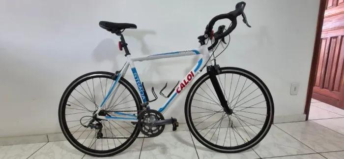 Bike Bicicleta Caloi Strada Shimano Claris Speed Asfalto Treino Corrida Aro 700 Pirelli