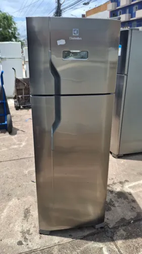 GELADEIRA ELECTROLUX DUPLEX FROST FREE SEMI-NOVA