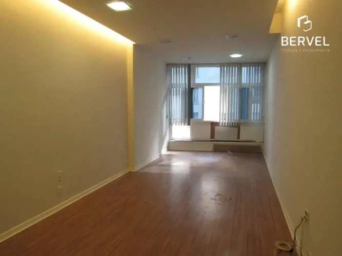 Ótima Oportunidade no Centro do Rio: Sala Comercial 29 m² para Locação