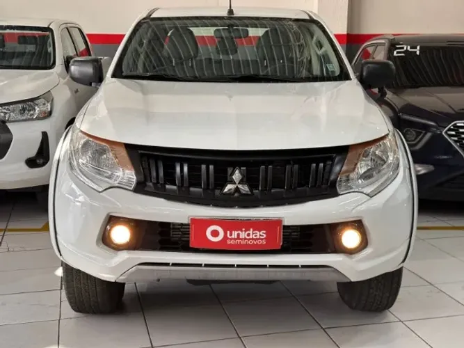 Mitsubishi L200 Triton Sport GL 2.4 Diesel 2023